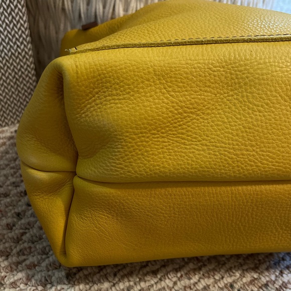 Portland Leather Goods Pomelo Medium Classic Tote - Picture 7 of 13